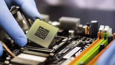 2022 daha zor geçecek diyerek çip krizinin biteceği tarihi açıkladı