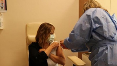 Sağlık çalışanlarına 4üncü doz aşı başladı!