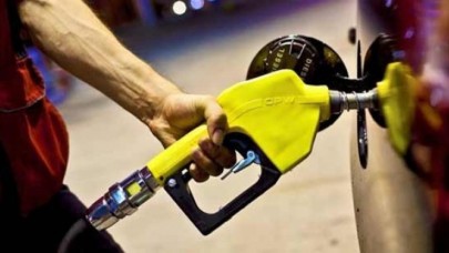 Benzine ve motorine zam: Resmi açıklama yapıldı, gece yarısından itibaren geçerli olacak