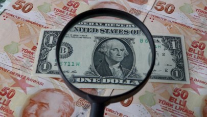 Dolar ve euroda son durum: Düşüş sürüyor