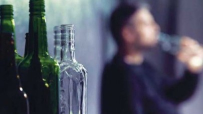 Sahte içki can almaya devam ediyor: Çorum Valisi, 5 kişinin yaşamını yitirdiğini açıkladı