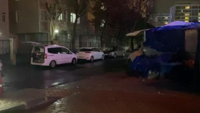 Küçükçekmecede bıçaklı kavga cinayetle sonuçlandı