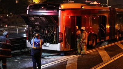 Metrobüste yangın paniği
