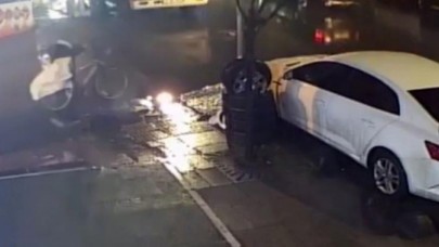 Evin balkonundan böyle girdi... Ziynet eşyası çalıp kaçtı