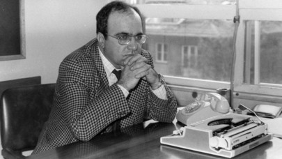 Uğur Mumcu’yu 29 yıl önce kaybettik; karanlığı aydınlatacak o tuğlayı hâlâ kimse yerinden çekemedi!