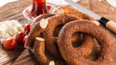 Maliyeti hızla artan simit 5 lira olacak!