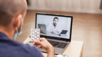 Sağlık Bakanlığı yayımladı: Hastaneye gitmeden muayene ve tedavi başlıyor