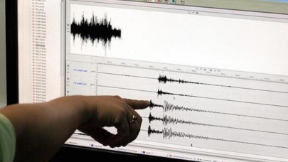Deprem uyarısı! 10 kat fazla deyip açıkladı
