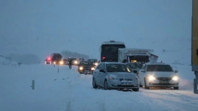Araç kullanacaklar dikkat: İşte trafiğe kapanan yollar!