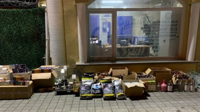 Büyükçekmecede kaçak alkol ve tütün operasyonu