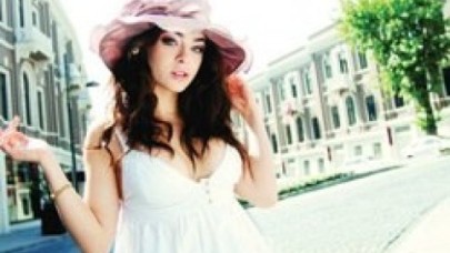 Her kadın gibi ben de aldatıldım