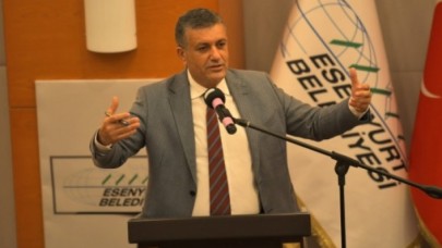 Esenyurtta Kuran dağıtma tartışması; &quot;Rutin dağıtım yok, laiklikle ilgili en son eleştirilecek insanlarız&quot;