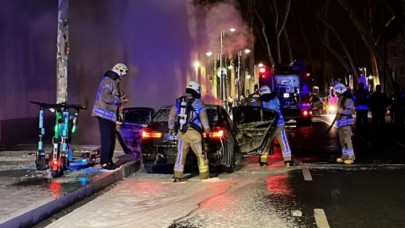 Beşiktaş’ta olaylı gece: Lüks araç küle döndü, sahibi ağladı