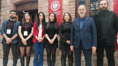 RUMELİ ÜNİVERSİTESİ ÖĞRENCİLERİ SİLİVRİDE TASARIMDA BOYUT VE ALGI SERGİSİNDE BİR ARAYA GELDİ