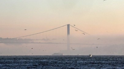 İstanbul Boğazında gemi trafiği askıya alındı