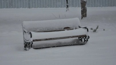 Kış geri döndü: Nisan ayında 20 santimetre kar!