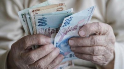 Emekliler, zam talebiyle sokağa çıkıyor: Ölüm sınırındayız