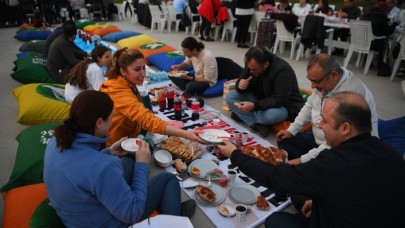 BEYLİKDÜZÜ’NDE DOST SOFRASI KURULDU