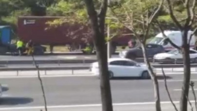 Avcılarda tıra çarpan motosikletin sürücüsü hayatını kaybetti