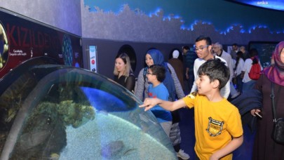 Avcılar Belediyesinden Engelli Çocuklara Akvaryum Gezisi