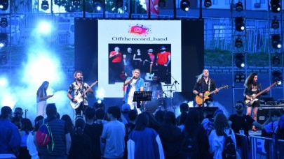 ŞAMPİYONLUK KUPASI KIRLANGIÇ GENÇLİK FESTİVALİNDE