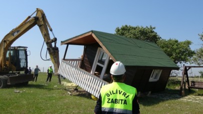 BÜYÜKÇAVUŞLU’DA 54 KAÇAK YAPI YIKILDI