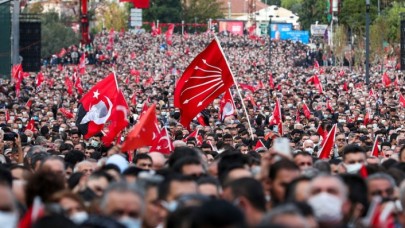 51 ilde seçim çalışması: CHPli vekiller AKPnin kalelerinde sahaya indi