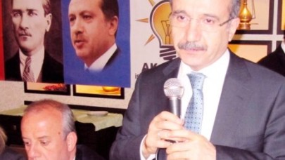 Yalan söylemek zorunda kaldım