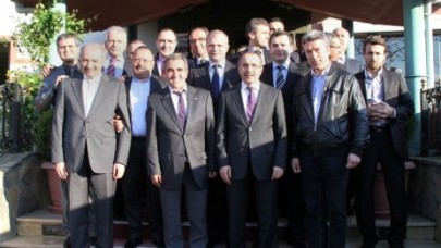 Bakan Dinçer Bahçeşehir’li İşadamlarıyla…