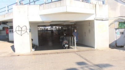 İstanbulda alt geçitte dehşet: Tuvalet görevlisini tinerle yaktı, uyumaya gitti
