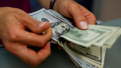 Dolarda zirve yürüyüşü sürüyor!