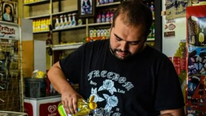 Bakkallarda bardakla sıvı yağ, kaşıkla salça dönemi başladı!