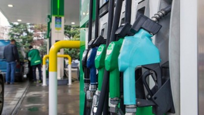 Benzine bu defa indirim geldi
