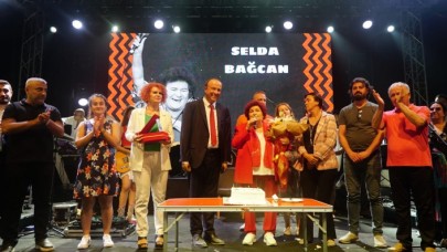 30 Ağustos Avcılar’da Coşkuyla Kutlandı