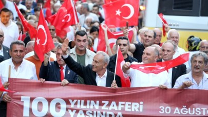 100 YILIN ZAFERİ 100 YAŞINDA