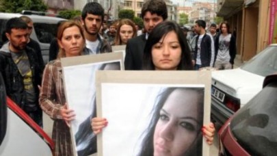 Büşra gözyaşlarıyla uğurlandı