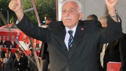 Kamalak hükümete yüklendi