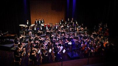 BEYLİKDÜZÜ BELEDİYESİ GENÇ YETENEKLERİ BEKLİYOR