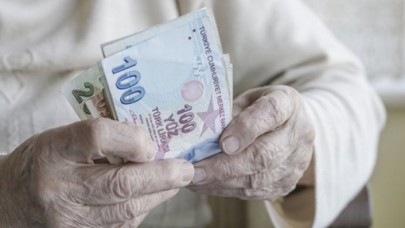 Emekli maaşları sil baştan: Artık böyle hesaplanacak!