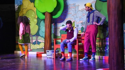 TİYATRONUN KALBİ BEYLİKDÜZÜNDE ATIYOR