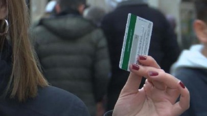 Batık kredi kartı sayısı ikiye katlandı!