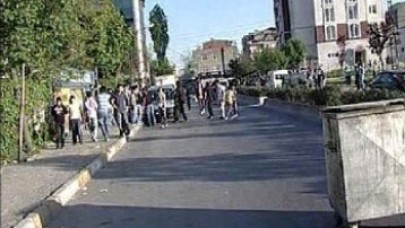 Yol kapatmak istediler...