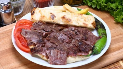 Et dönerin porsiyonu 120 liraya dayandı!