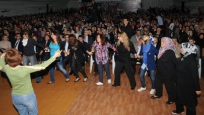 BEYLİKDÜZÜ'NDE SİVASLILAR GECESİ...