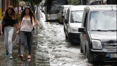 Meteorolojiden tüm yurda uyarı: Şiddetli ve çok kuvvetli geliyor!