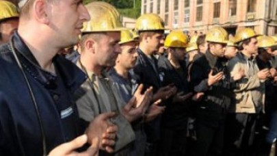 Dualarla anıldılar