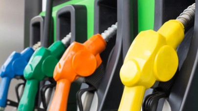 Benzine zam geliyor! Bu geceden itibaren...