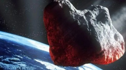 İstanbula göktaşı düştüğü iddiası gündem oldu