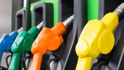 Motorine bir zam daha: Yarın indirim bekleniyor!