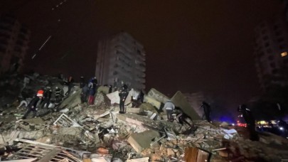 Prof. Ahmet Ercan yanıtladı: Maraştaki deprem, İstanbulu tetikler mi?